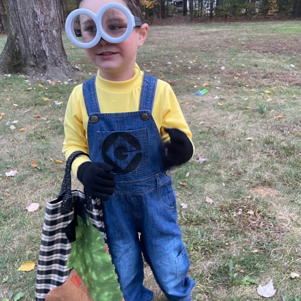 Kids Minion Costume with Goggles